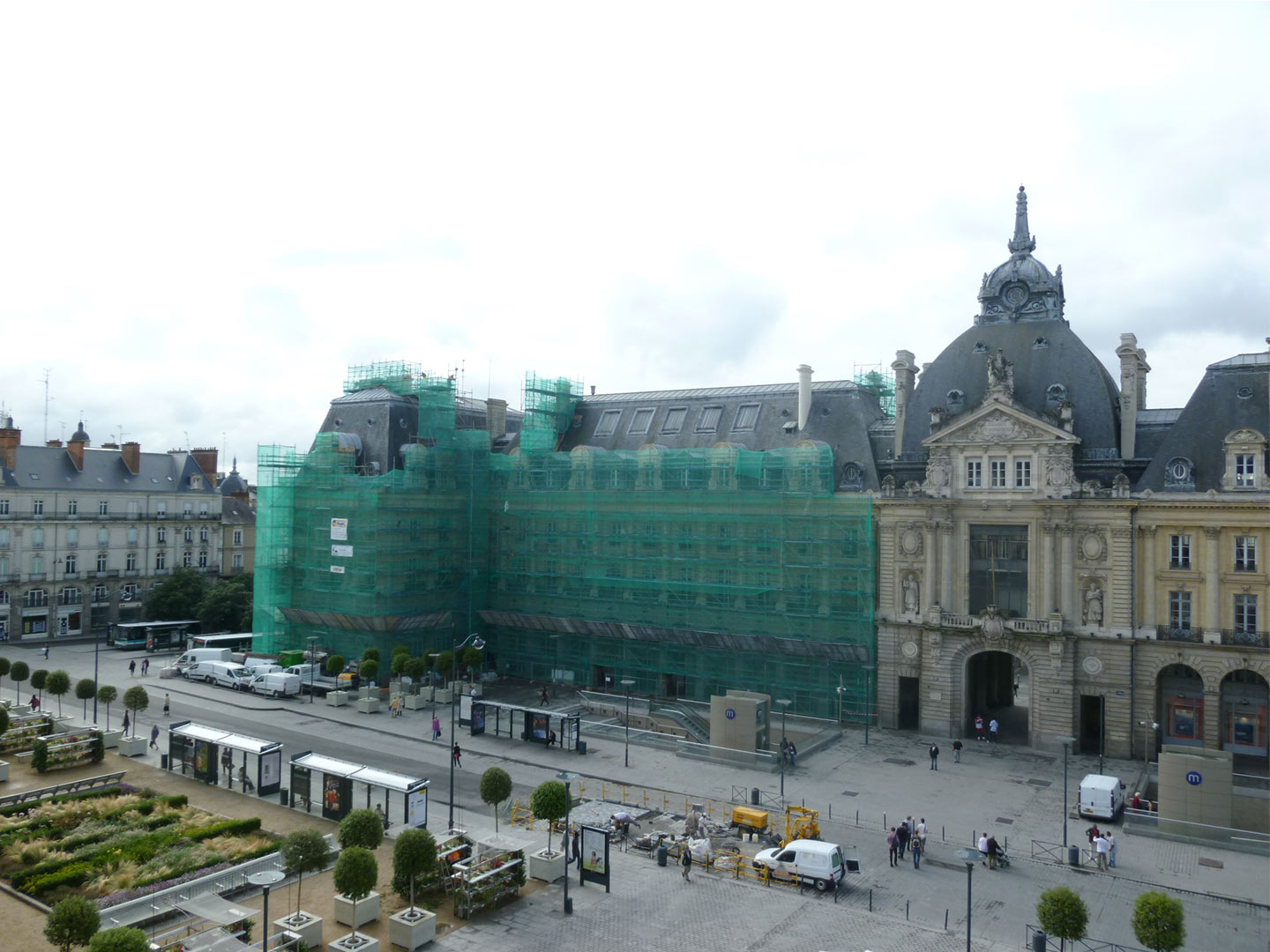 echaffaudage-2010-rennes-palais-republique.jpg